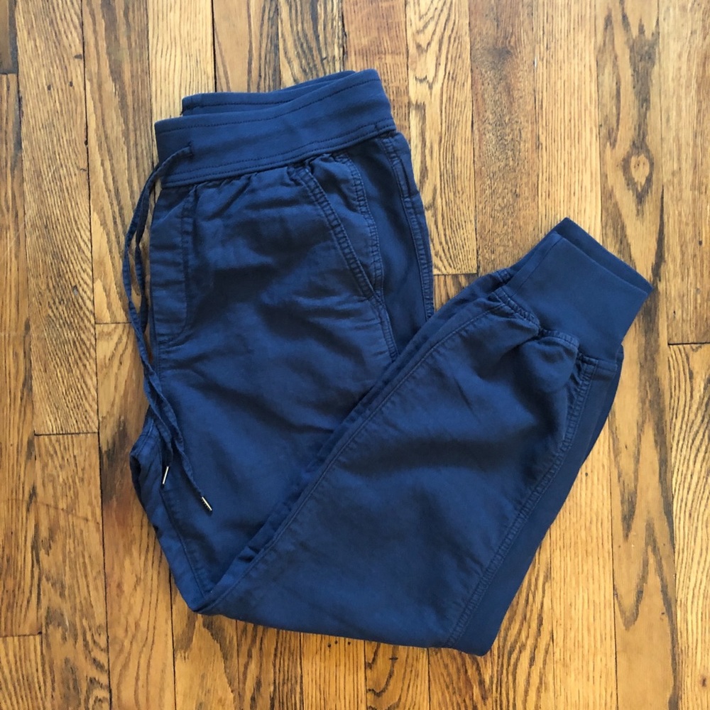 Navy blue linen-cotton joggers